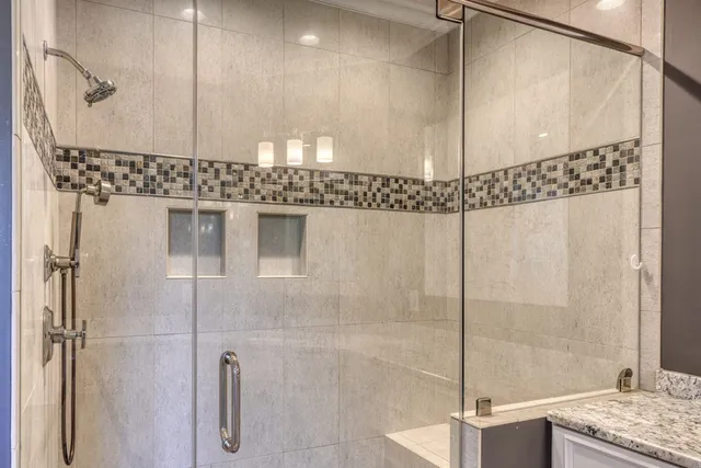 $1,190,000 | 609 Cypress Pointe Lane, Hayesville, NC 28904