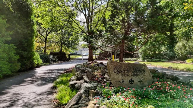 $1,190,000 | 609 Cypress Pointe Lane, Hayesville, NC 28904