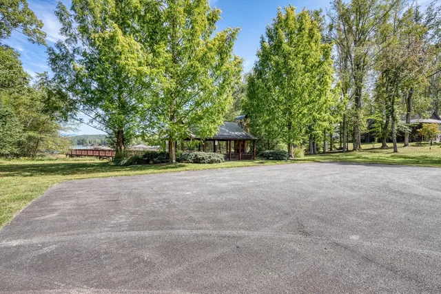 $1,190,000 | 609 Cypress Pointe Lane, Hayesville, NC 28904