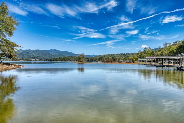 $1,190,000 | 609 Cypress Pointe Lane, Hayesville, NC 28904