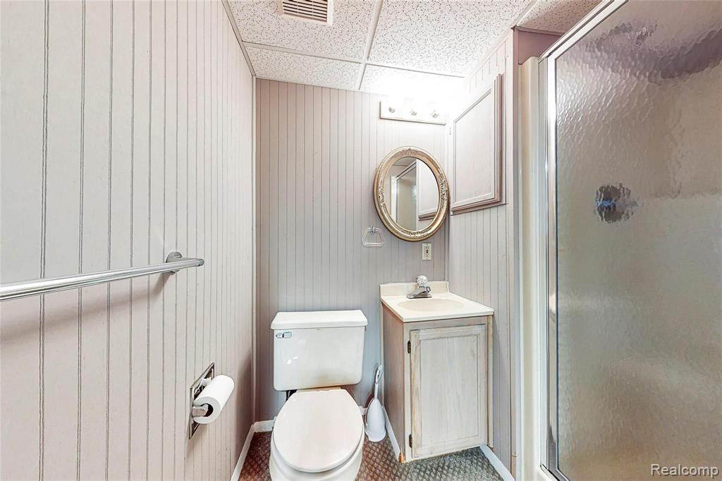 2314 Ulster Road Rochester Hills, MI 48309 - Photo 37 of 54