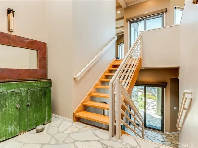 a view of entryway with a front door