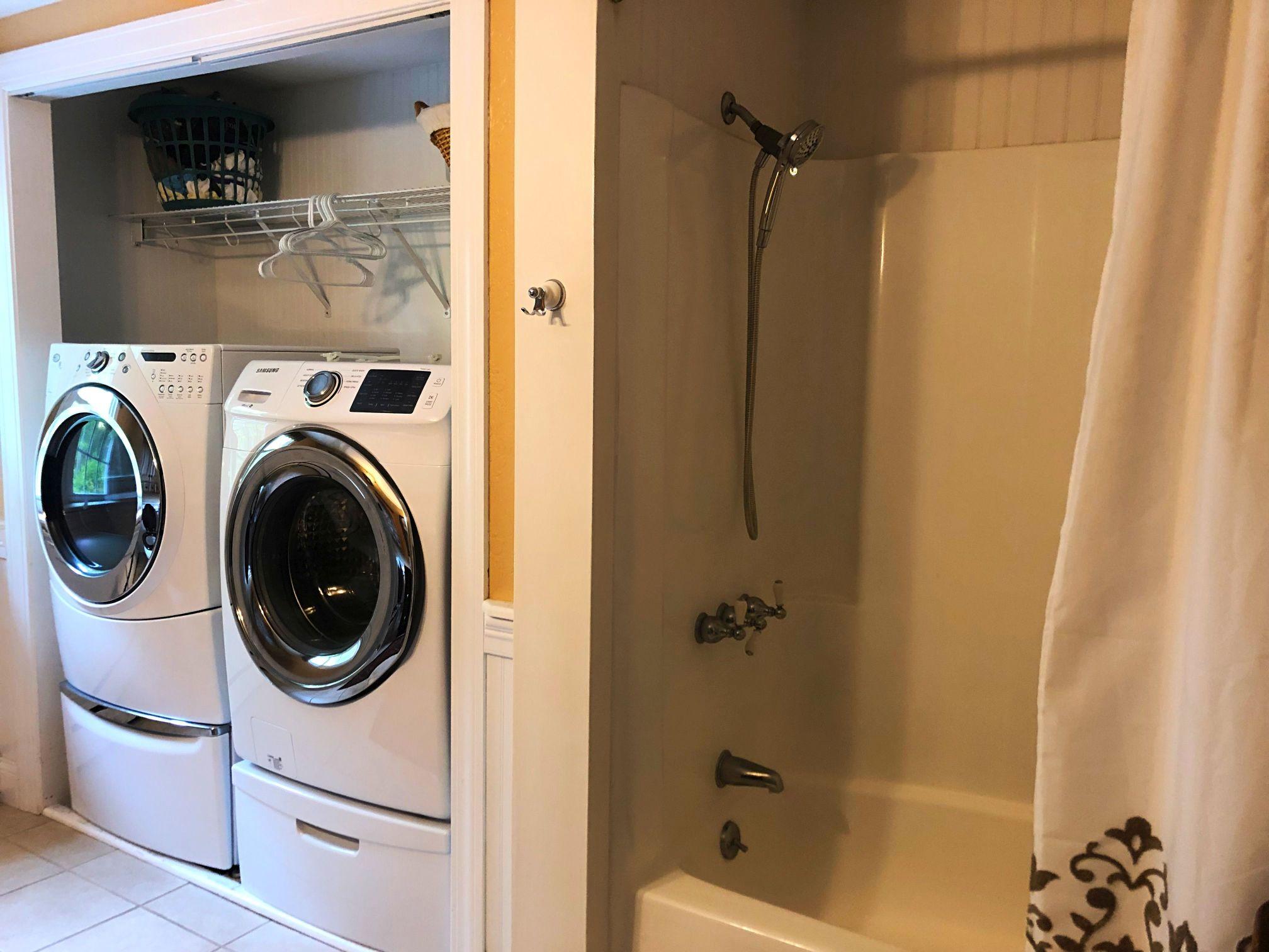 433 Meadow Road Topsham, ME 04086 - Photo 26 of 35 laundry