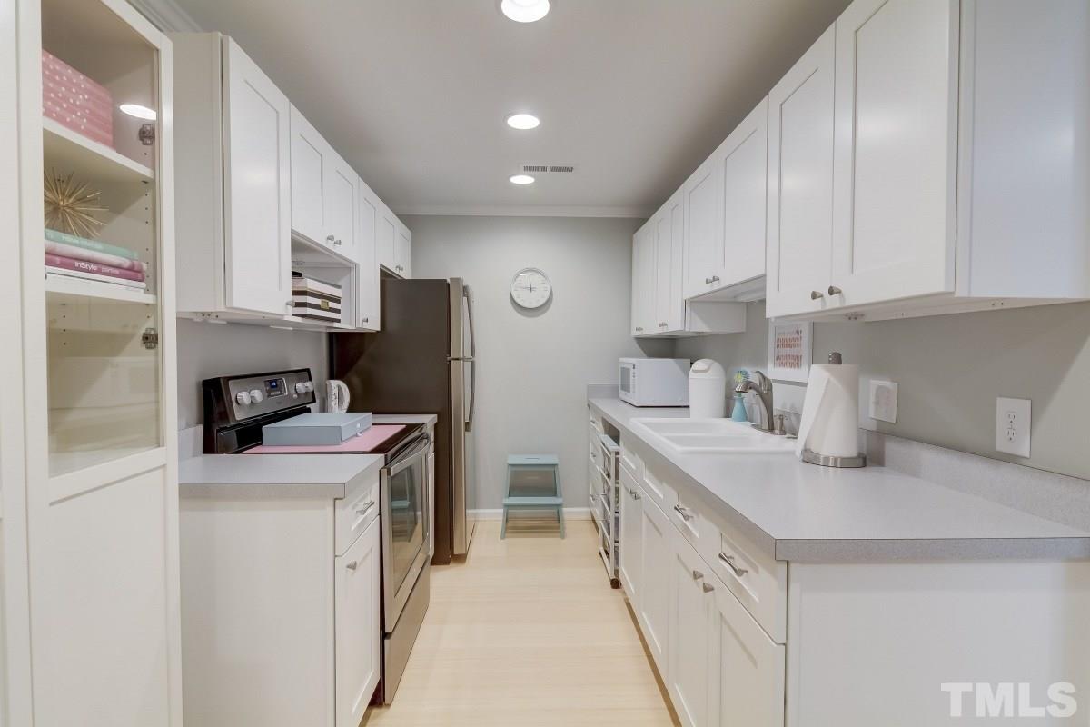 6213 Lookout Loop Raleigh, NC 27612 - Photo 15 of 25 Gallery Image 15