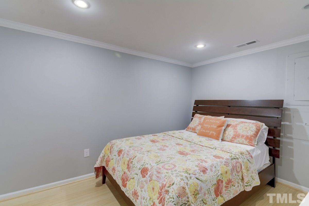 6213 Lookout Loop Raleigh, NC 27612 - Photo 19 of 25 Gallery Image 19