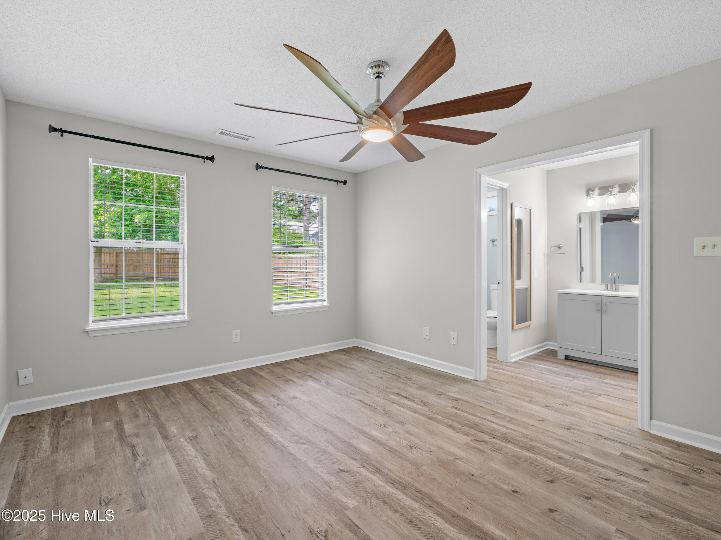 2675 Idlebrook Circle Midway Park, NC 28544 - Photo 13 of 26 29_025a6007