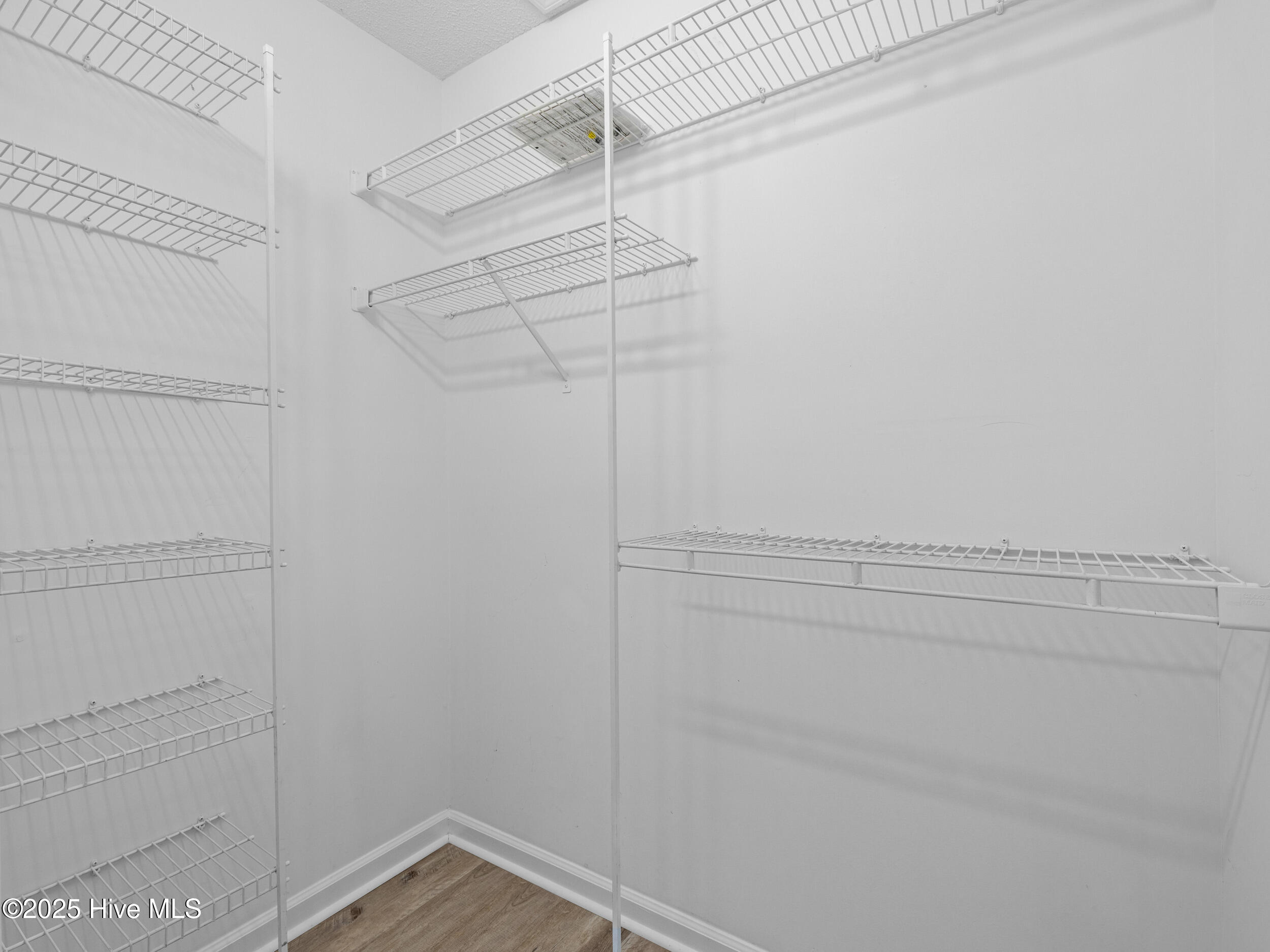 2675 Idlebrook Circle Midway Park, NC 28544 - Photo 17 of 26 34_025a6022