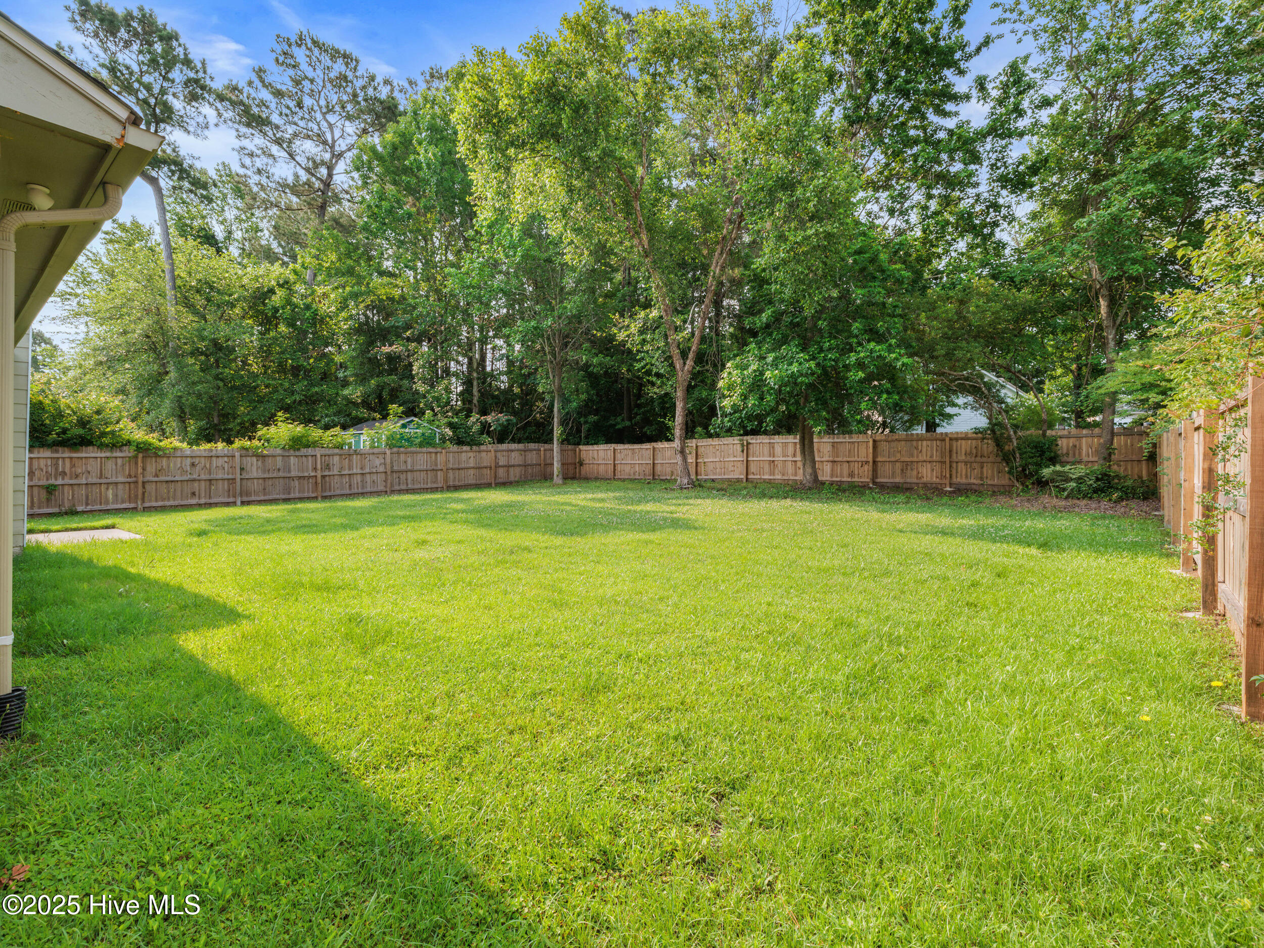 2675 Idlebrook Circle Midway Park, NC 28544 - Photo 26 of 26 11_025a6054