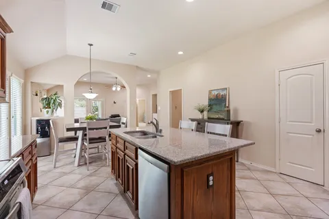 $275,000 | 2606 Silverton Bend, Rosenberg, TX 77471