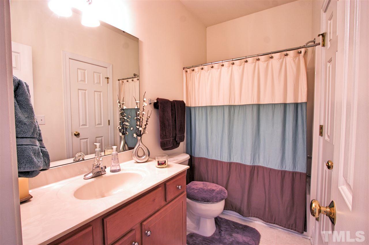 113 Waterfall Road Henderson, NC 27537 - Photo 10 of 14 Gallery Image 10