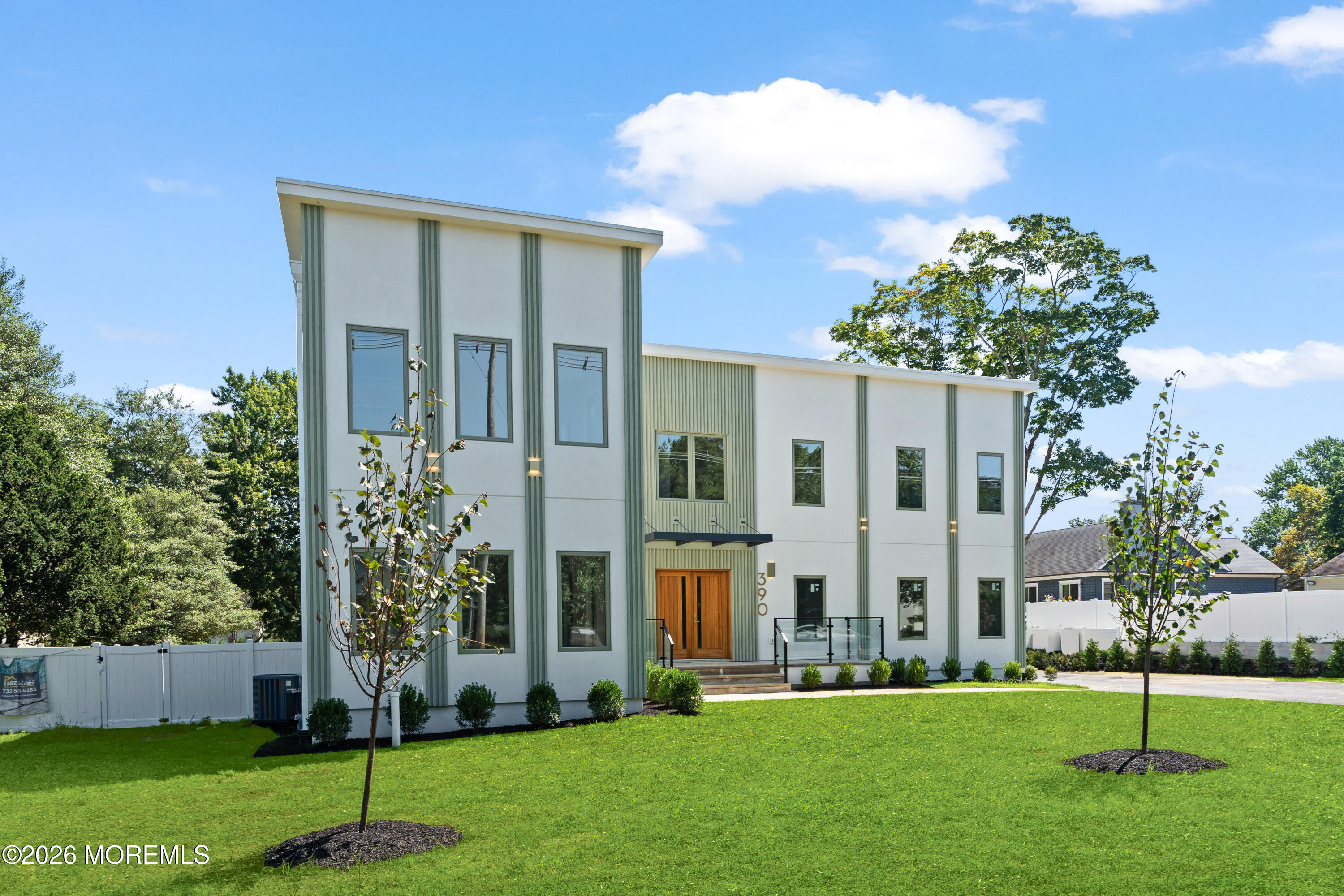 390 Monmouth Road West Long Branch, NJ 07764 - Photo 28 of 120 027