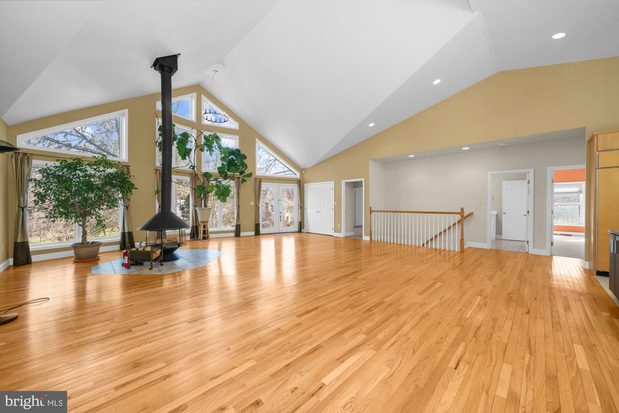 302 North Tulpehocken Road Reading, PA 19601 - Photo 12 of 38