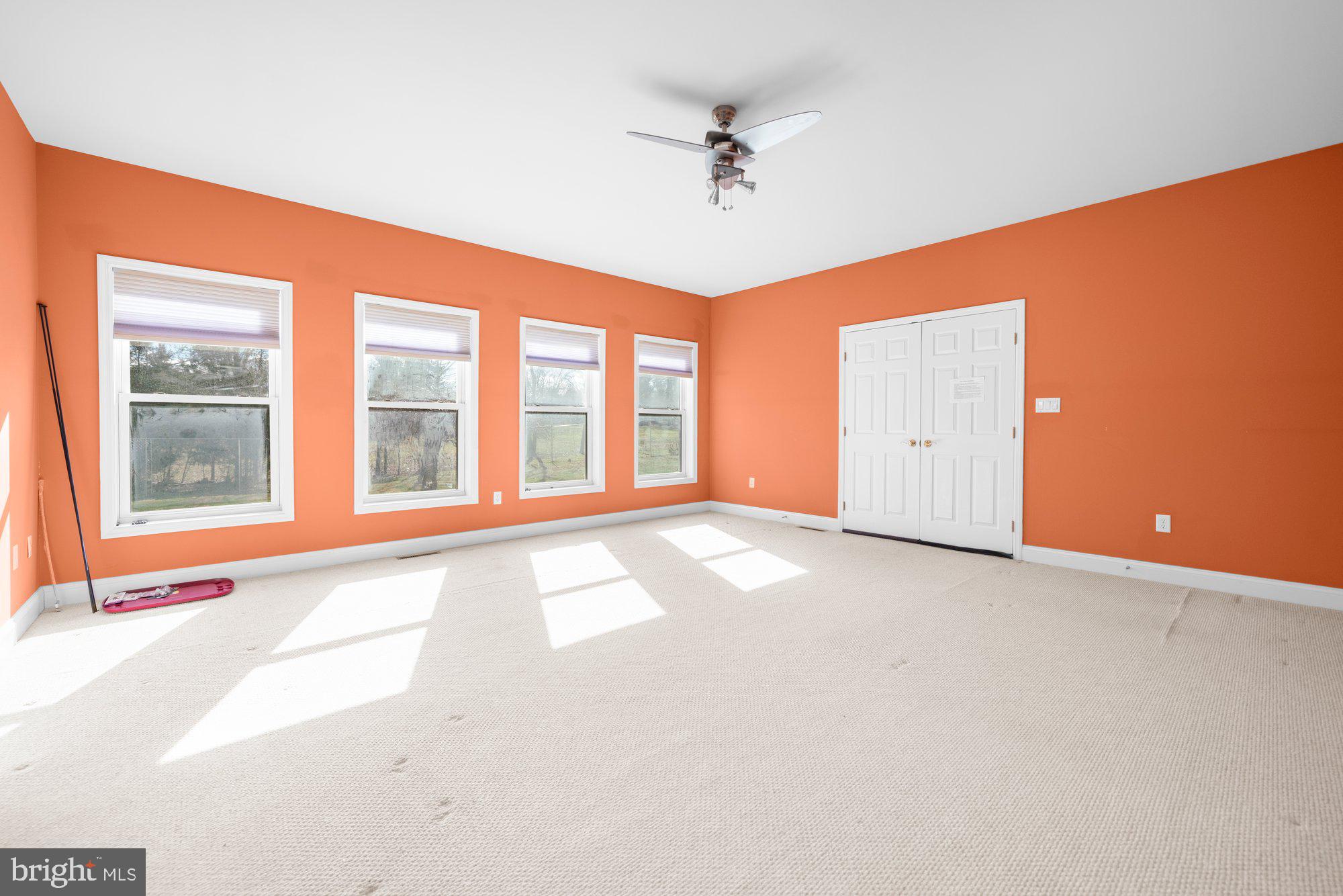 302 North Tulpehocken Road Reading, PA 19601 - Photo 14 of 38