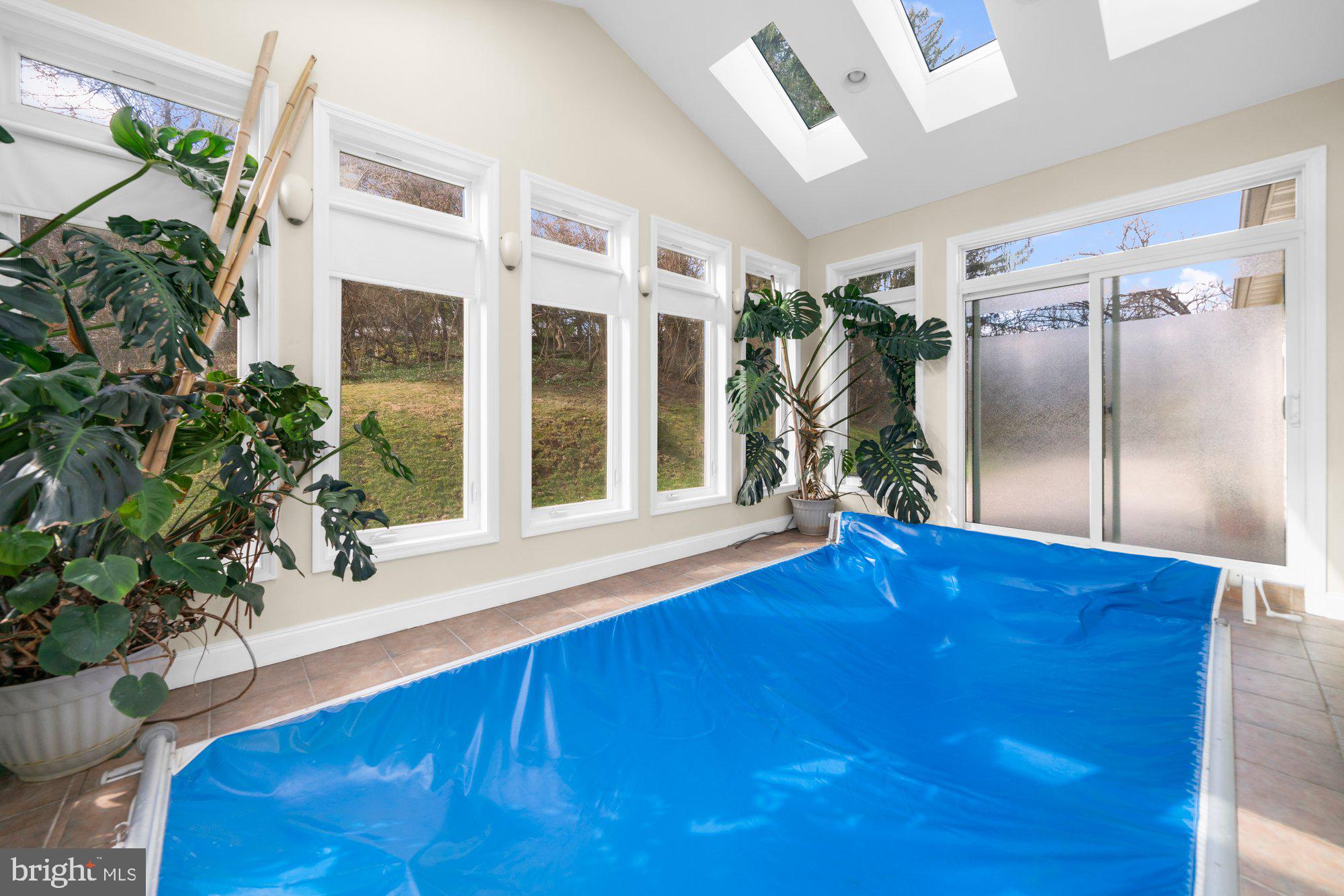 302 North Tulpehocken Road Reading, PA 19601 - Photo 15 of 38