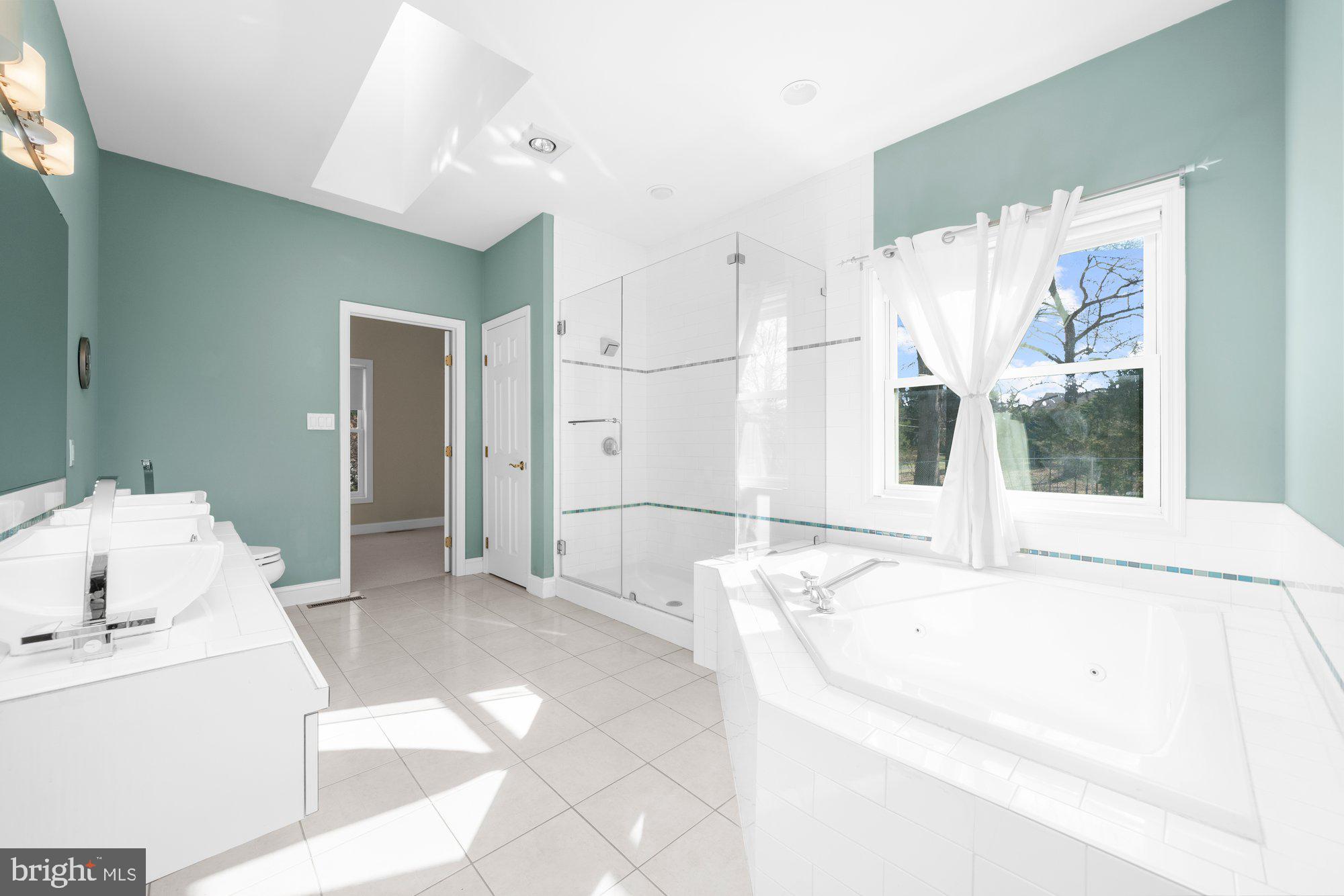 302 North Tulpehocken Road Reading, PA 19601 - Photo 19 of 38