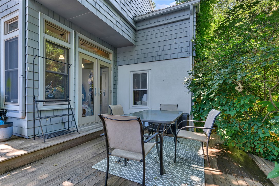 3 Sycamore Street Newport, RI 02840 - Photo 31 of 41
