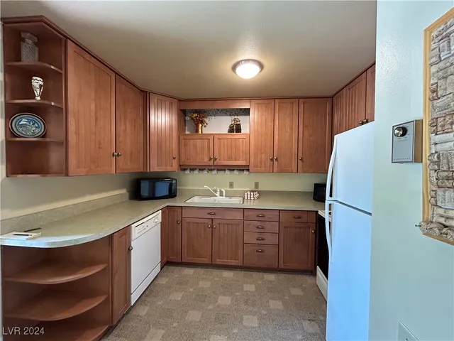 $200,000 | 356 Highway 143, Unit G3, Brian Head, UT 84719