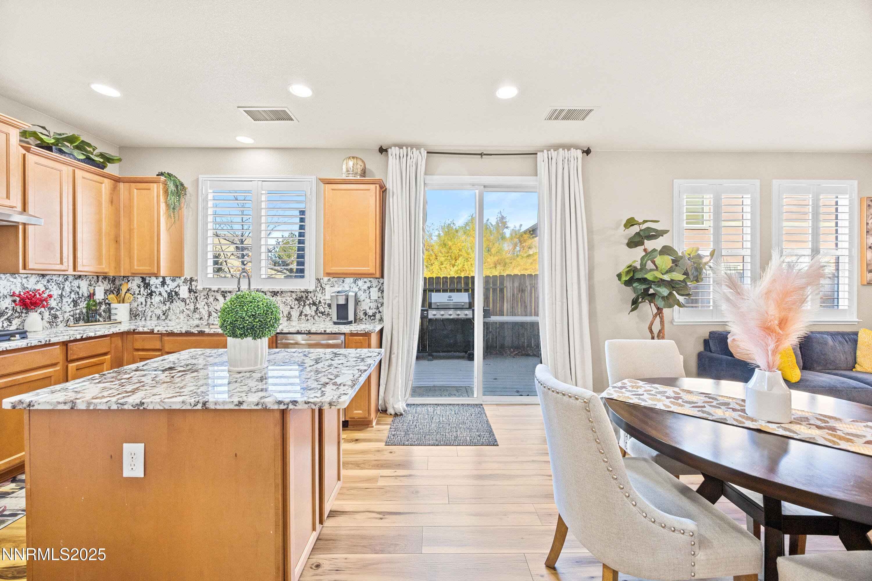 2015 Black Sand Drive Reno, NV 89521 - Photo 5 of 45 IMG_0032
