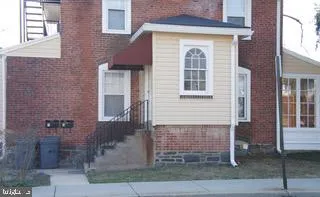 $1,525 | 843 Cricket Avenue, Unit 3, Ardmore, PA 19003
