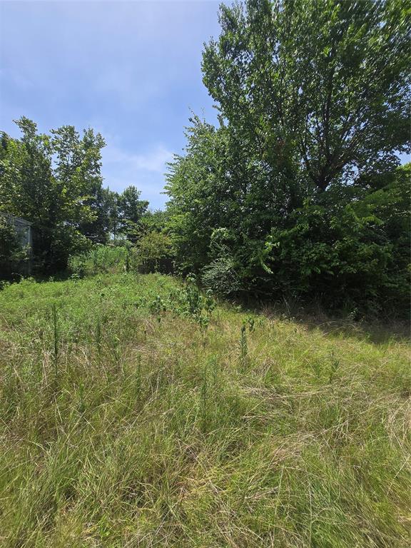 7160 Camp Street Azle, TX 76020 - Photo 5 of 10 7161 Darling St