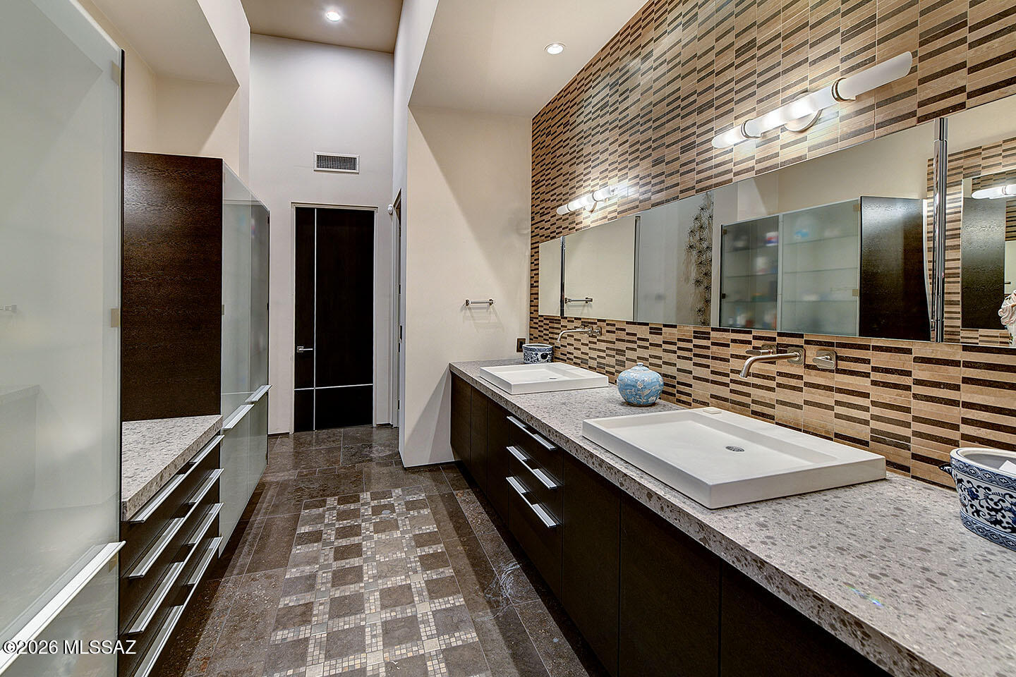 6830 North Hole-In-The-Wall Way Tucson, AZ 85750 - Photo 15 of 50