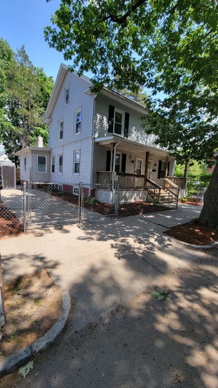 75 Pine Street Springfield, MA 01105 - Photo 2 of 40