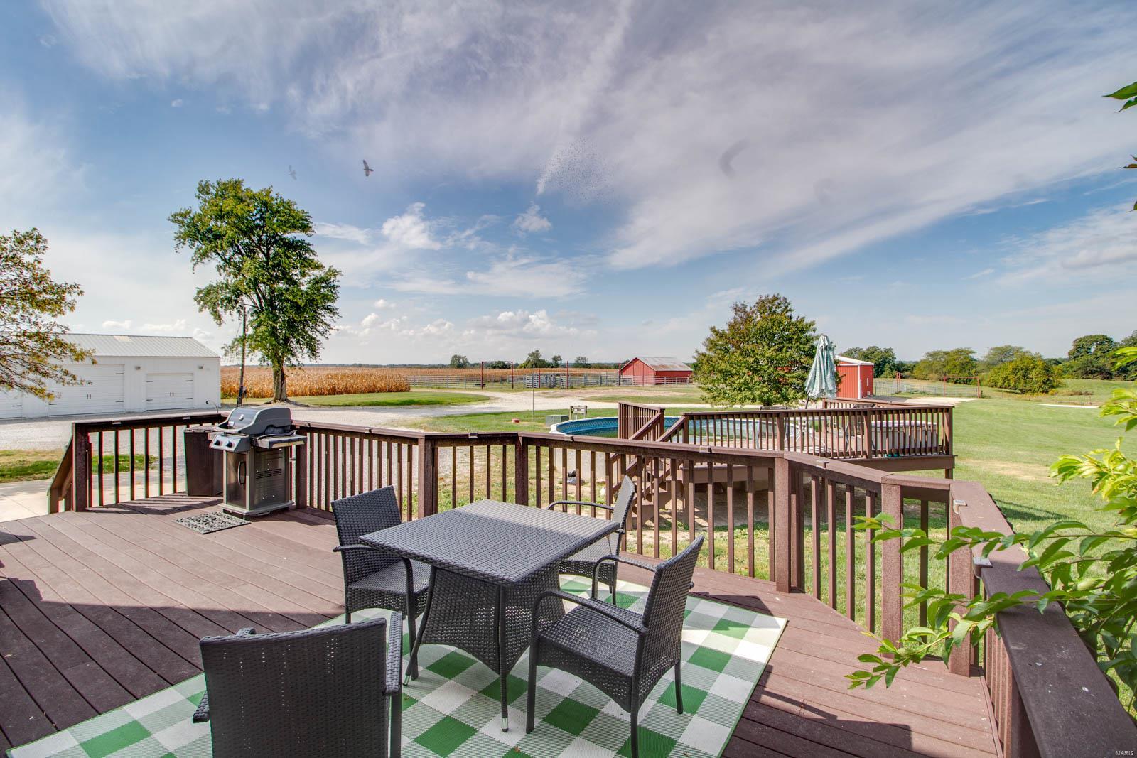 15443 Salem Road Grafton, IL 62037 - Photo 25 of 67