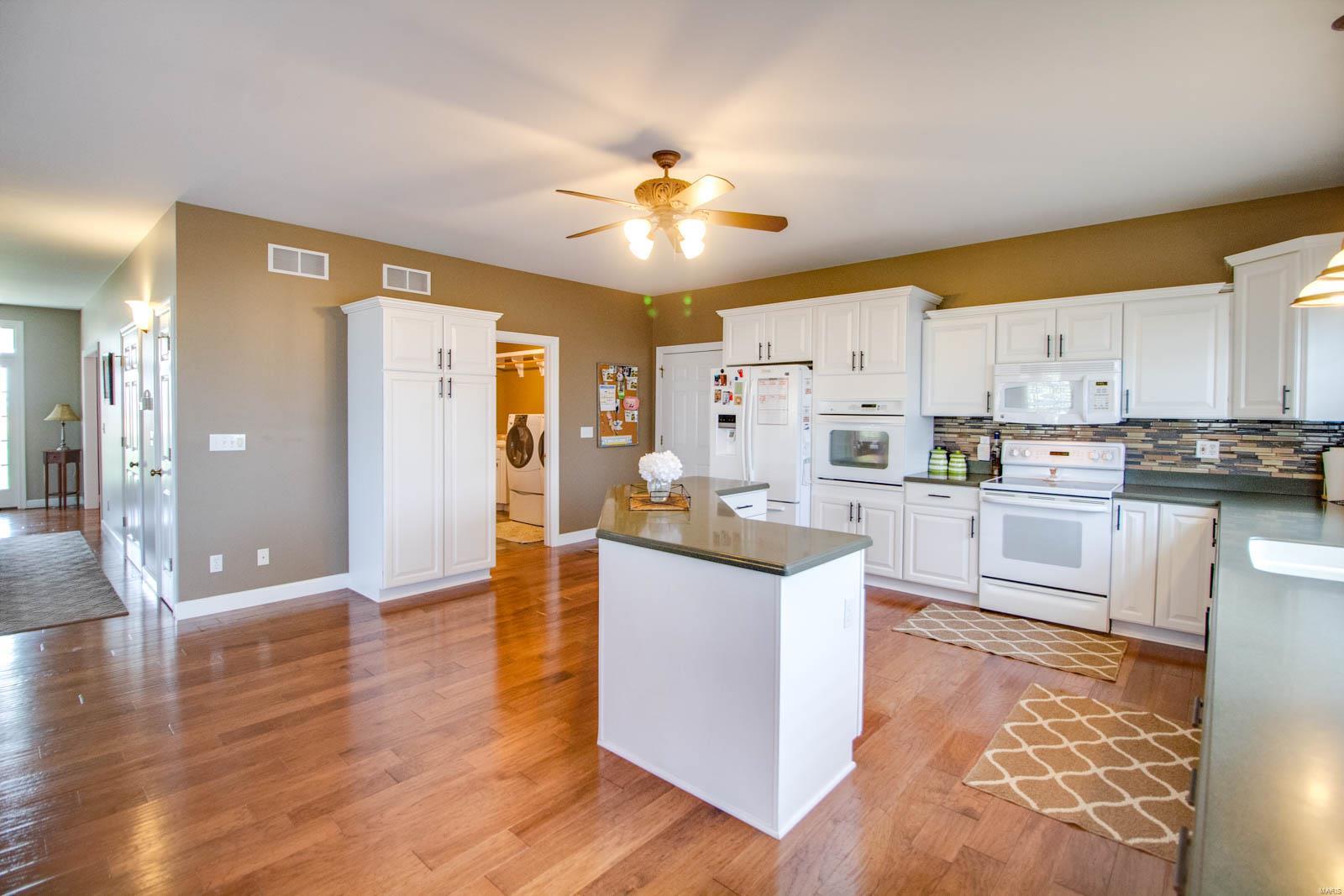 15443 Salem Road Grafton, IL 62037 - Photo 30 of 67