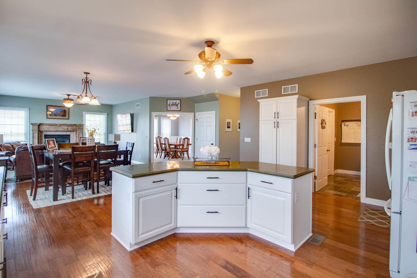 15443 Salem Road Grafton, IL 62037 - Photo 33 of 67
