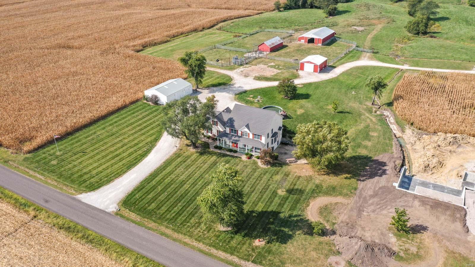 15443 Salem Road Grafton, IL 62037 - Photo 6 of 67
