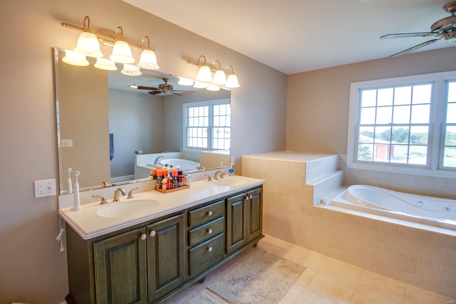 15443 Salem Road Grafton, IL 62037 - Photo 51 of 67