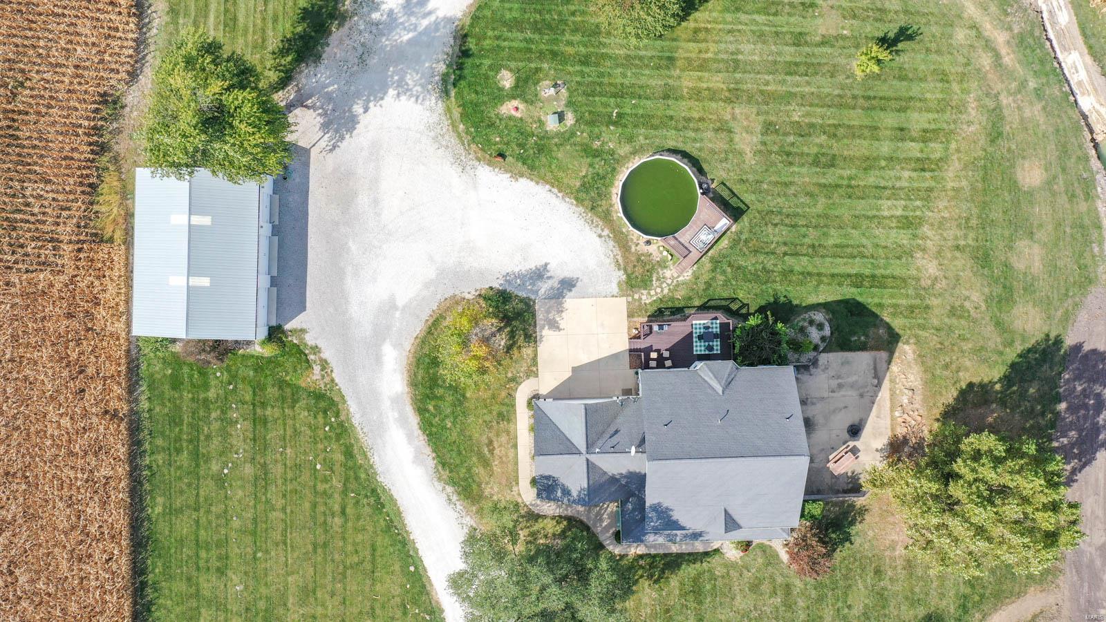 15443 Salem Road Grafton, IL 62037 - Photo 7 of 67
