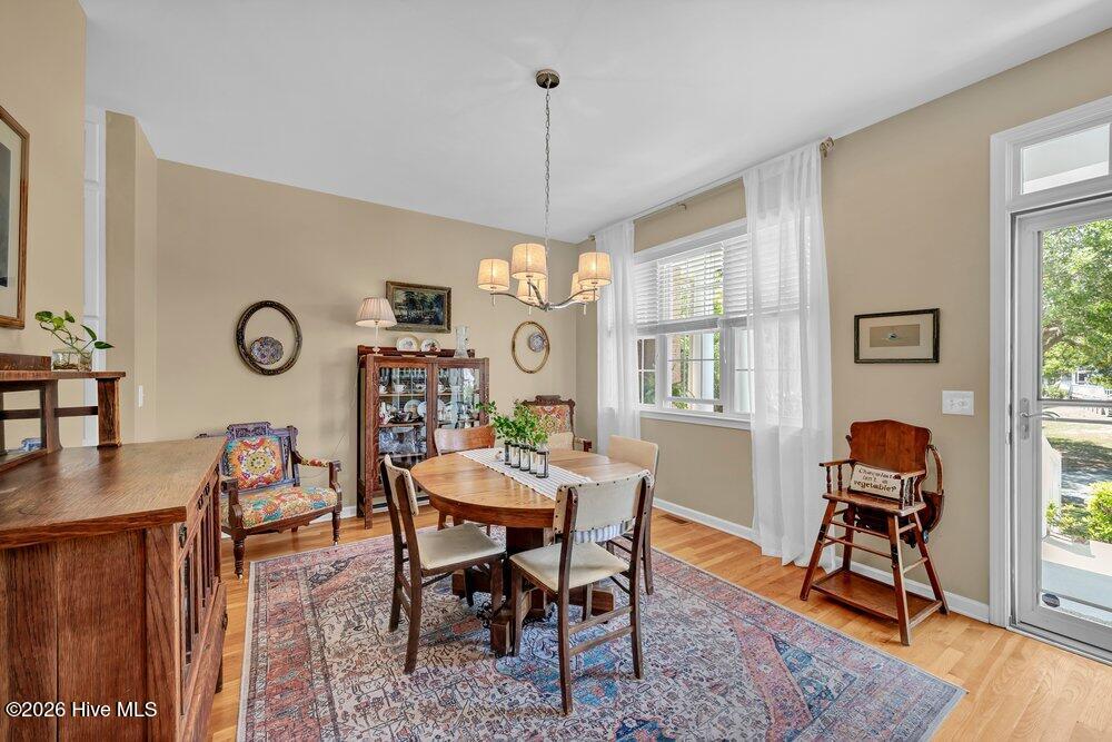 517 Valley Brook Road Wilmington, NC 28412 - Photo 6 of 41 Dining Room