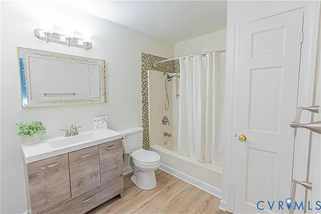 a view of an entryway with kitchen