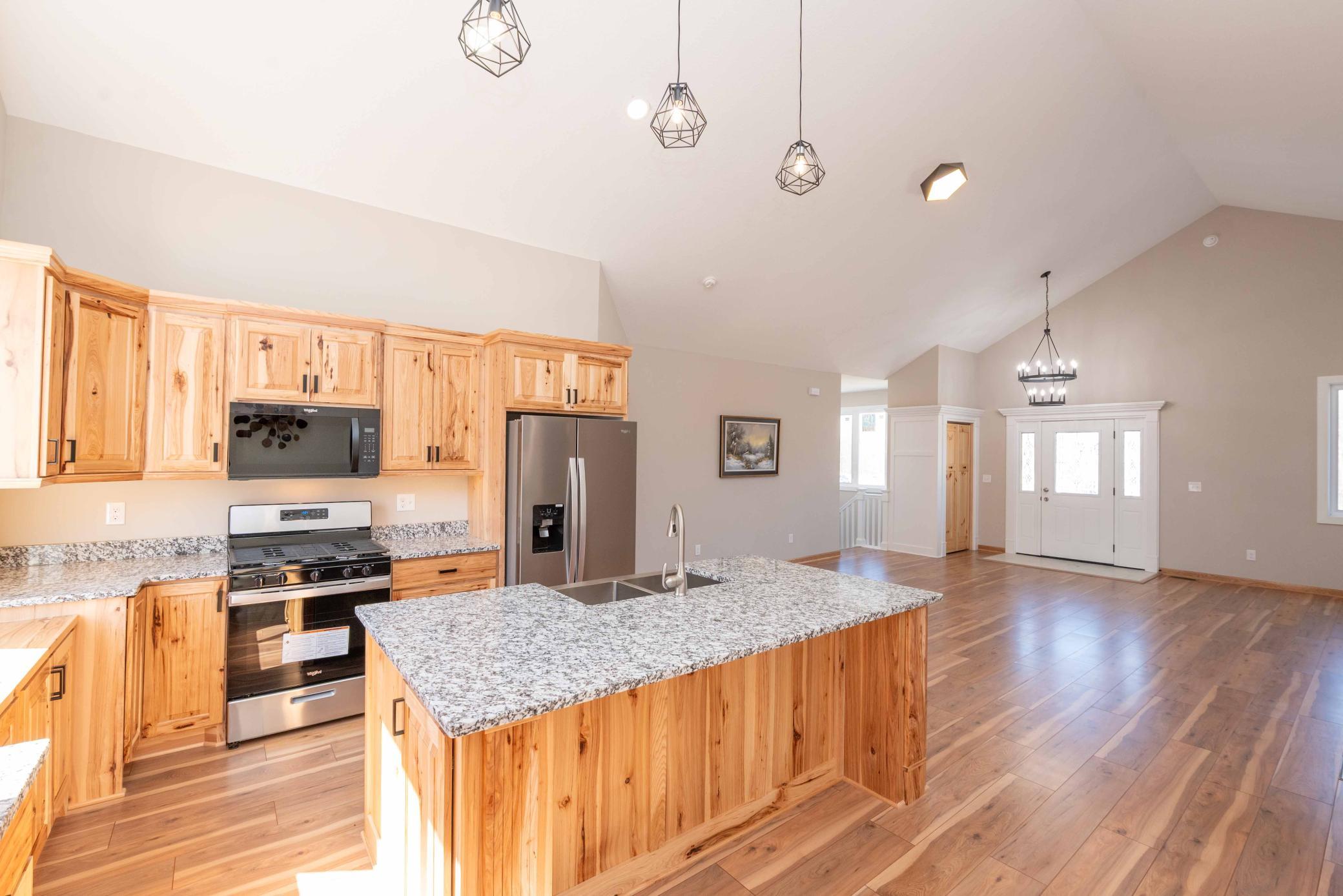 575 Elins Lake Road Cambridge, MN 55008 - Photo 7 of 89