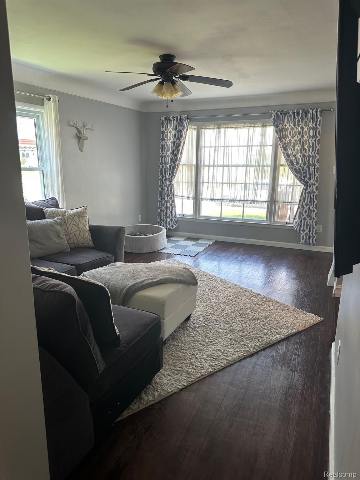 1079 Cambridge Road Berkley, MI 48072 - Photo 11 of 20 Gallery Image 11