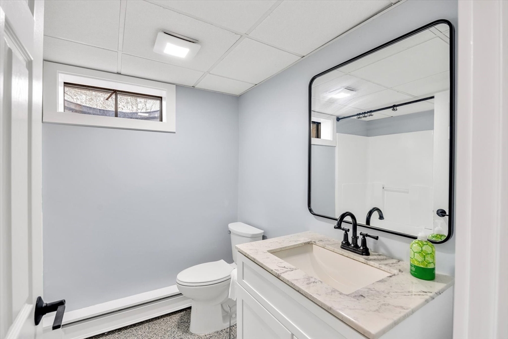 53 Chase Road East Sandwich, MA 02537 - Photo 29 of 42 Gallery Image 29