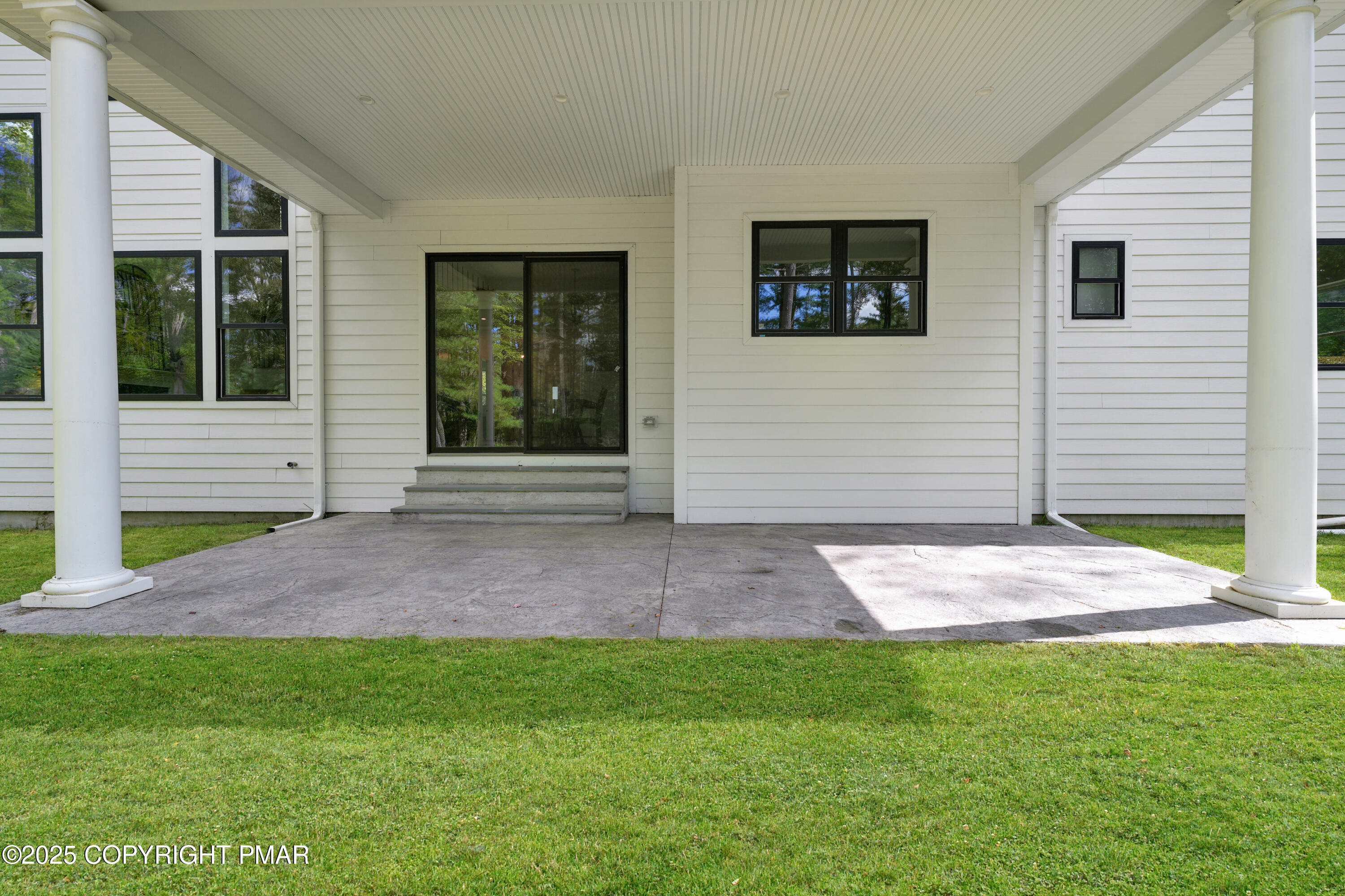 4 Gary Lane Milford, PA 18337 - Photo 5 of 48 a view of front door of house