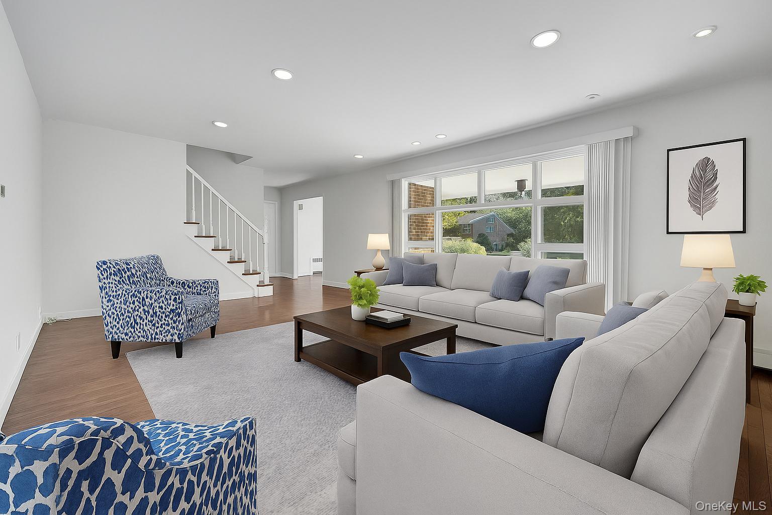 Sun-filled living room - Virtually staged