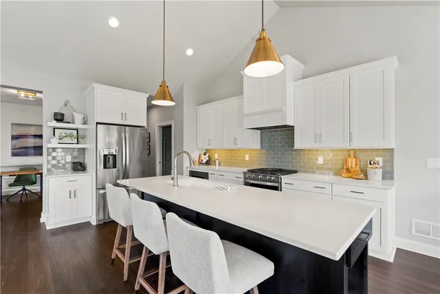 $596,600 | 617 High Line Trail, Victor, NY 14564