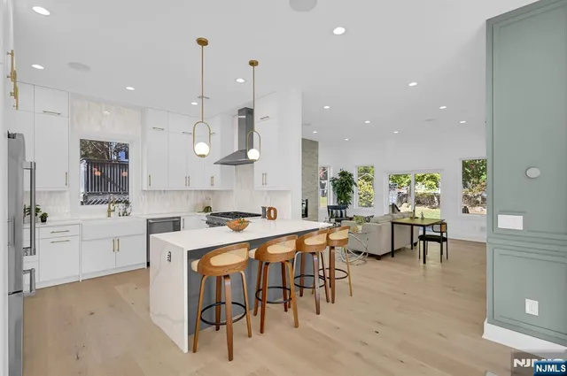 $1,799,000 | 74 Hillside Terrace, Livingston, NJ 07039