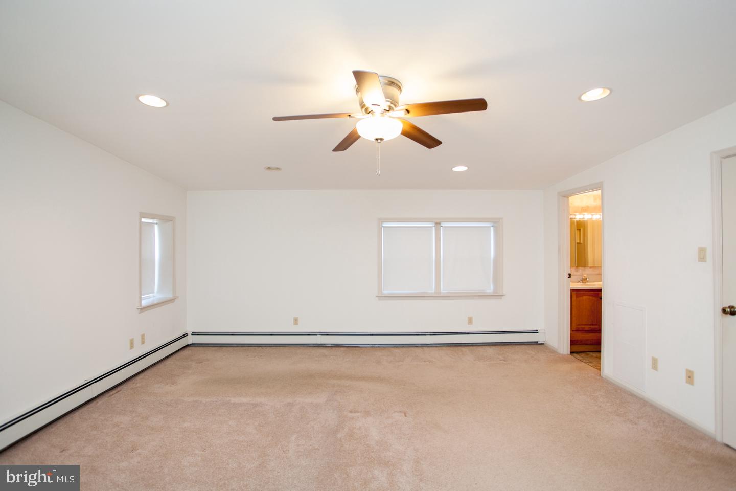 4012 Campbell Road Pennsburg, PA 18073 - Photo 35 of 57