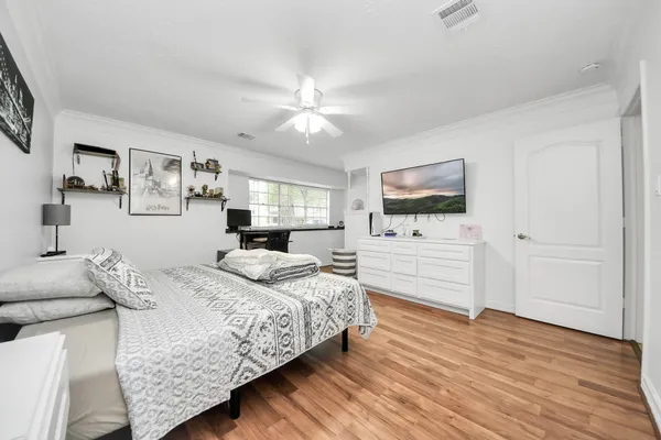 $360,000 | 24 Woody Creek Drive, Conroe, TX 77301