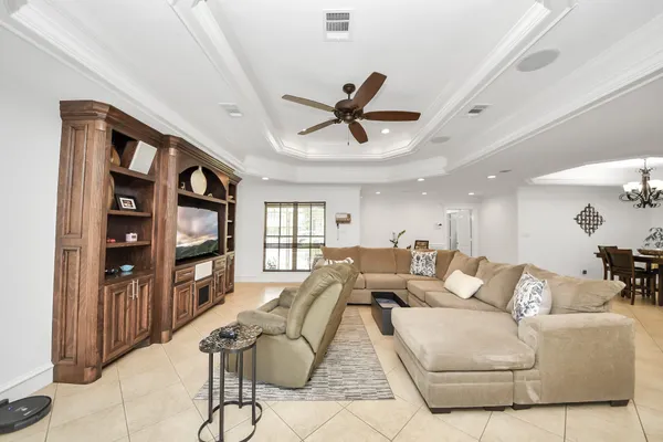 $360,000 | 24 Woody Creek Drive, Conroe, TX 77301