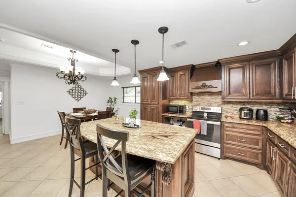 $360,000 | 24 Woody Creek Drive, Conroe, TX 77301