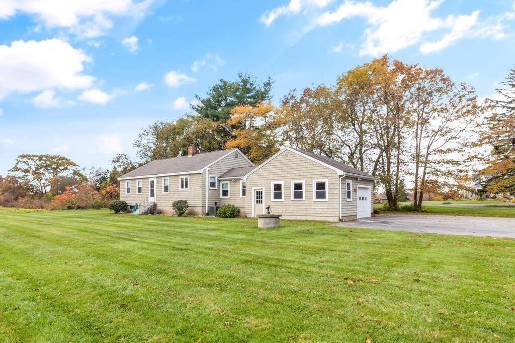 86 Town Farm Road Ipswich, MA 01938 - Photo 2 of 29 Gallery Image 2