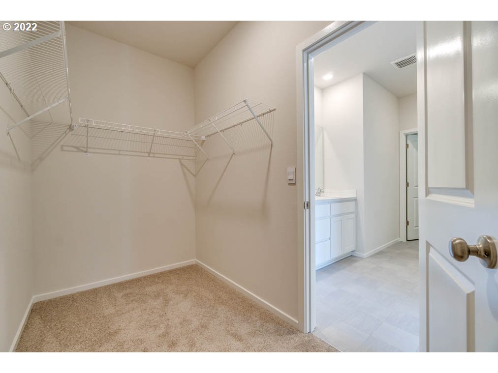 Undisclosed Address Eugene, OR 97404 - Photo 16 of 19 a view of an empty room