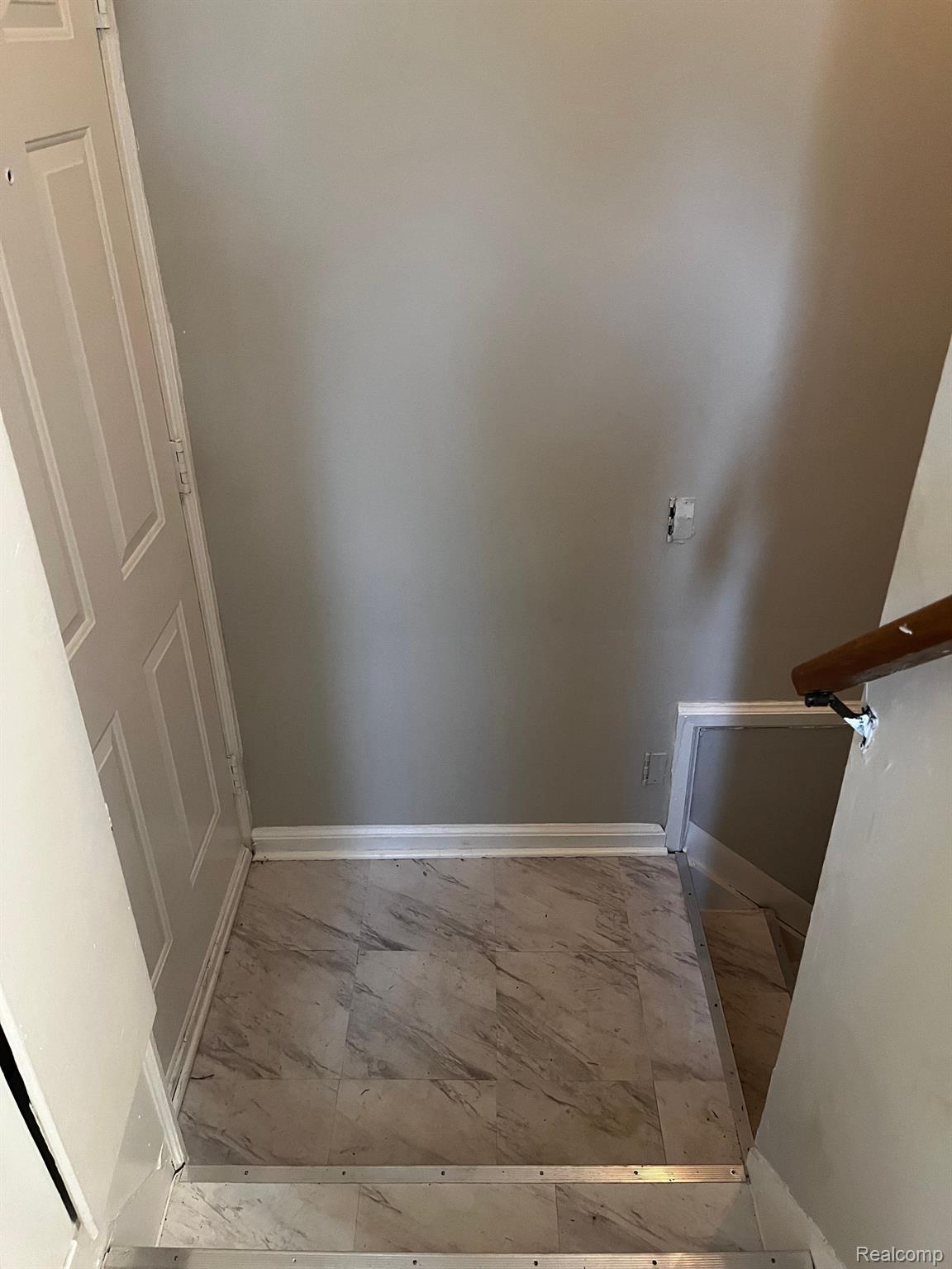 18428 Sunderland Road Detroit, MI 48219 - Photo 9 of 14 Gallery Image 9