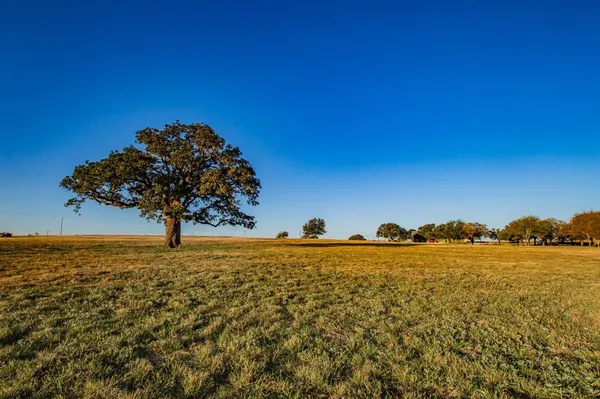 $1,300,000 | 10540 Highway 281, Perrin, TX 76486