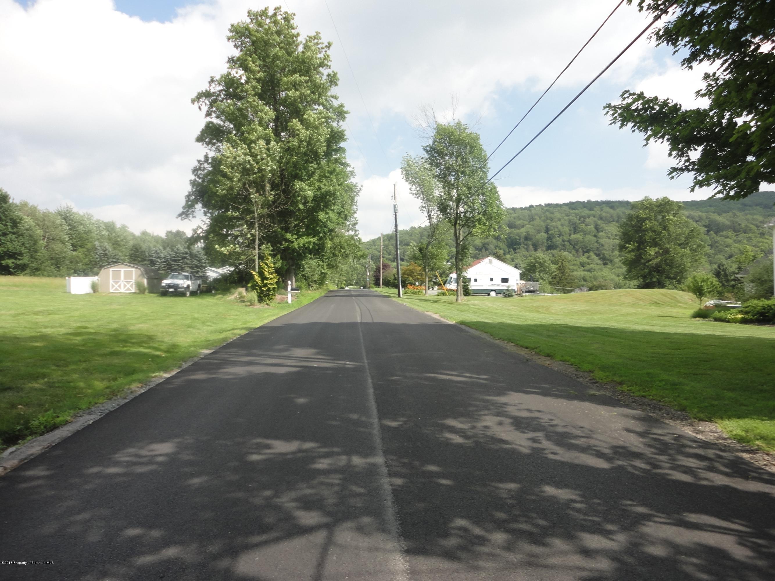 6 Peaceful Valley Road Clarks Summit, PA 18411 - Photo 2 of 22 Gallery Image 2